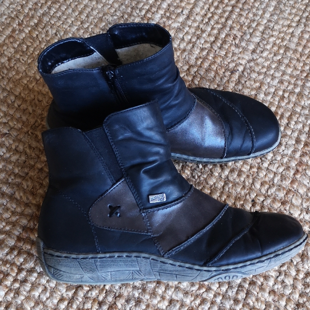 Remonte leather ankle boots